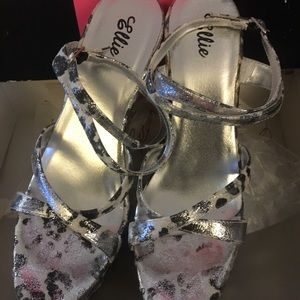 Ellie silver platform wedges - Size 9